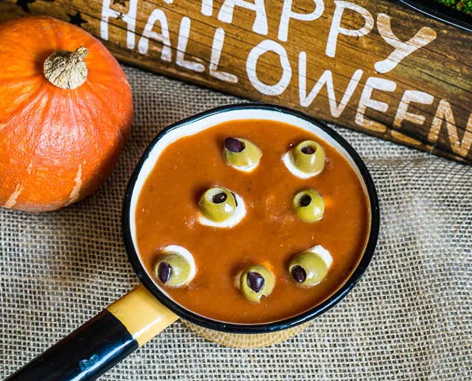 sopa-tomate-halloween